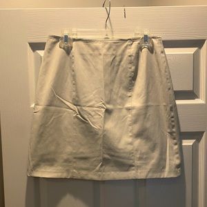 Cache skirt EUC size 10